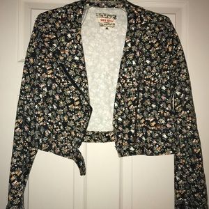 Hot Kiss cropped jacket